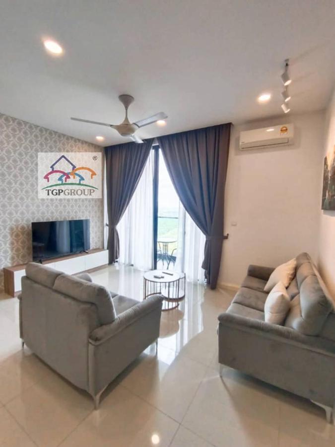 Apartment D'pristine Design By Tgp *